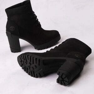 Timberland 8.5 boots Lana point